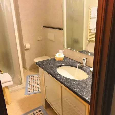 Hotel Mary 3*
